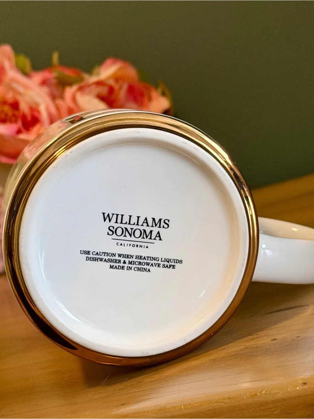 Williams Sonoma White Ceramic Mug with Gold 'R' Monogram